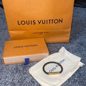 Louis Vuitton confidential bracelet